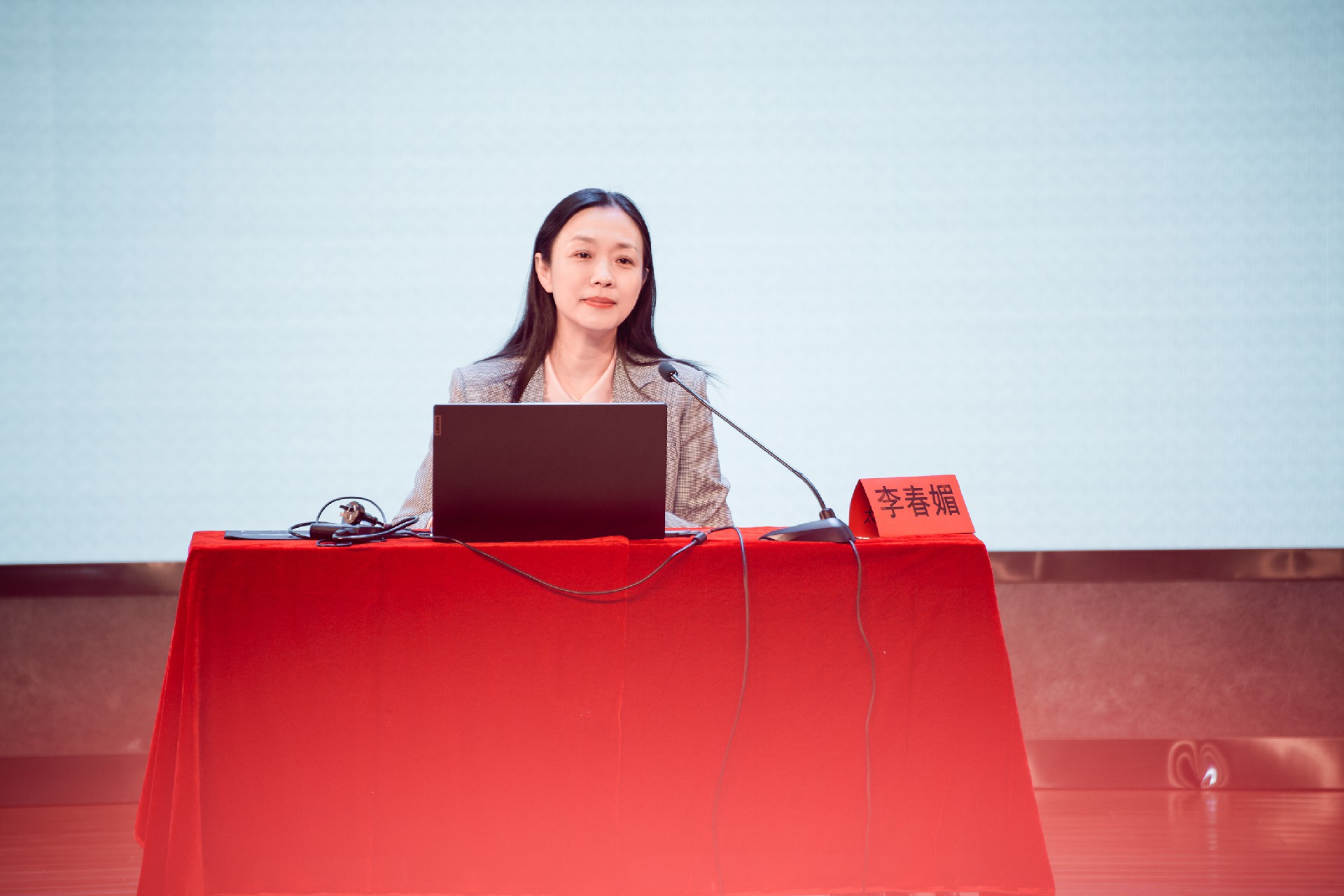 李教授.jpg